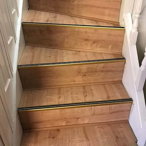 35 x 20mm Aluminium Anti Slip Stair Edge Nosing Trim with Screw Fix for Wooden, Laminate, Carpet, Vinyl, or Tiled Stairs