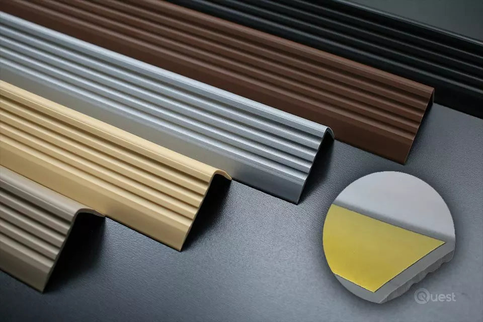 40x25mm Self Adhesive Bullnose Rubber Stair Nosing Trim - Durable, Flexible, Anti-Slip PVC Edge Trim